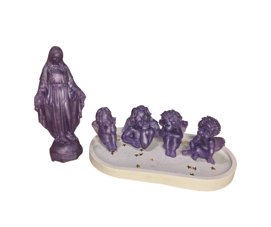 Deko-Komposition ‚Maria & Engel‘ – Epoxidharz-Skulpturen mit Gips-Tablett, violett-perlmutt