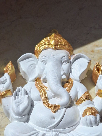 Handmade Shri Ganesha Statue – White & Gold