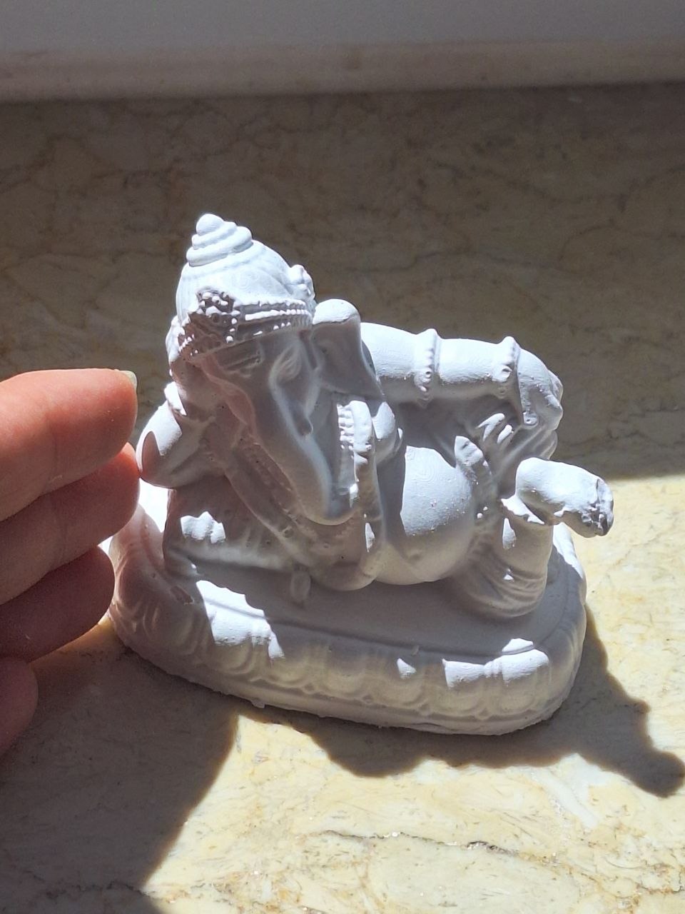 Small Handmade Shri Ganesha Statue – Peaceful Presence