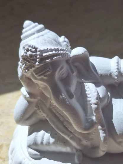 Small Handmade Shri Ganesha Statue – Peaceful Presence