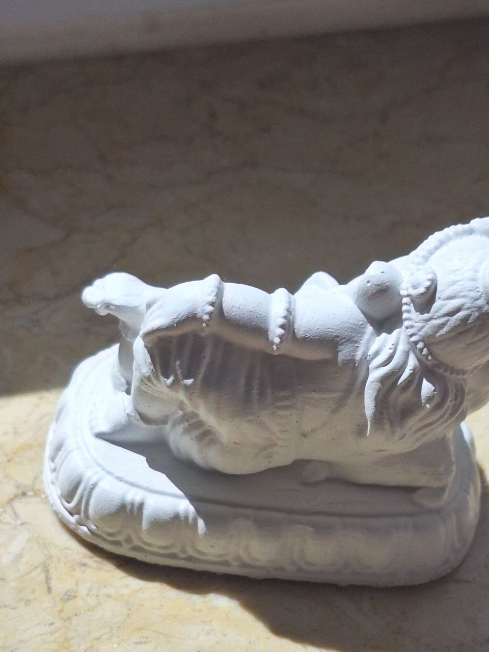 Small Handmade Shri Ganesha Statue – Peaceful Presence