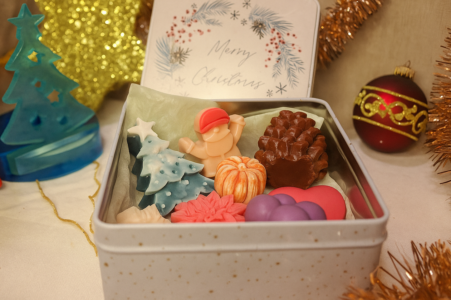 Deko-Seifenset „Weihnachtsmärchen“ – Handgemacht, Schoko-Beeren-Duft, Weihnachten