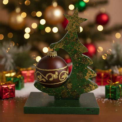 Декоративная рождественская елка из эпоксидной смолы – с подставкой и петлей для подвешивания елочных шаров (20 см)