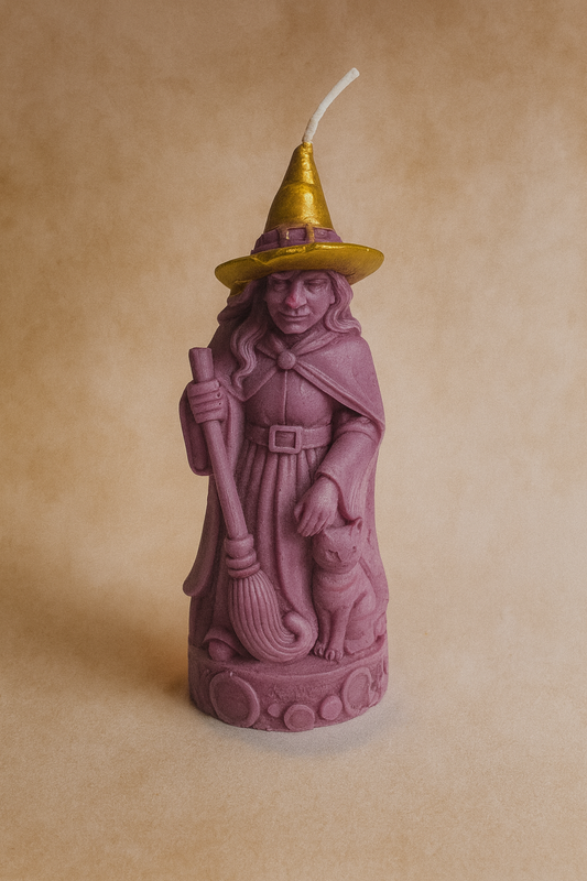 Kerze „Kleine Hexe“ – Handgemacht, Halloween, Naturwachs, Geschenkidee